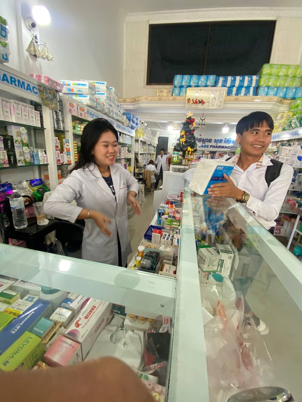 HoReCa distribution highlighting SPY beverages by Da Houg Heng Enterprise (Image 63)